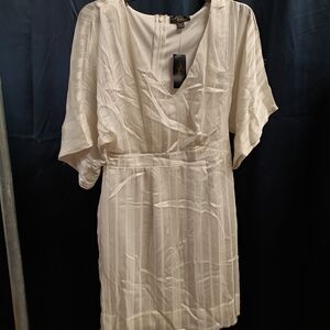 Thalia Sodi Cream Midi Dress